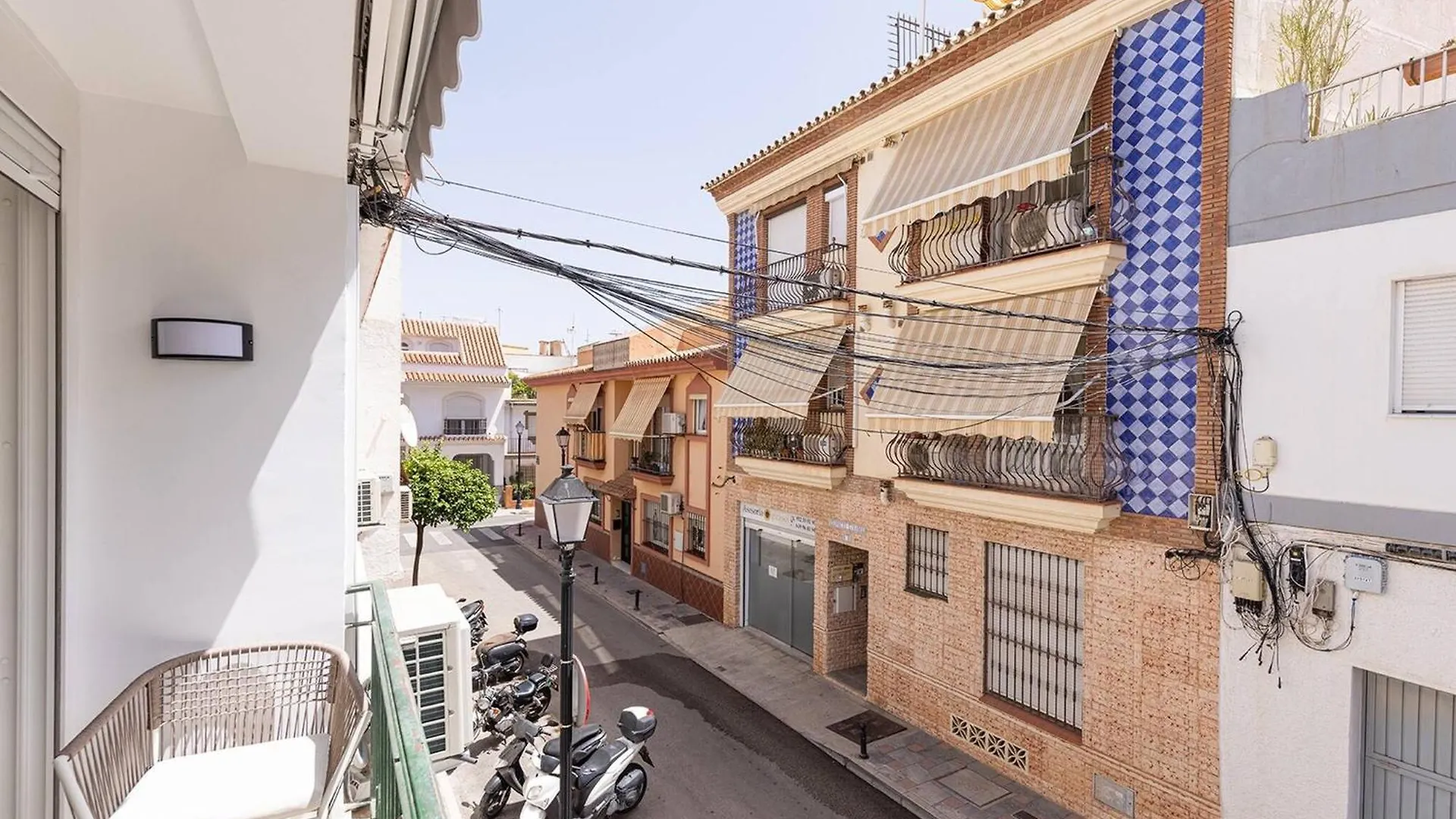 022 Stylish & Modern Fuengirola Apt, Near Beach 0*,  Spain