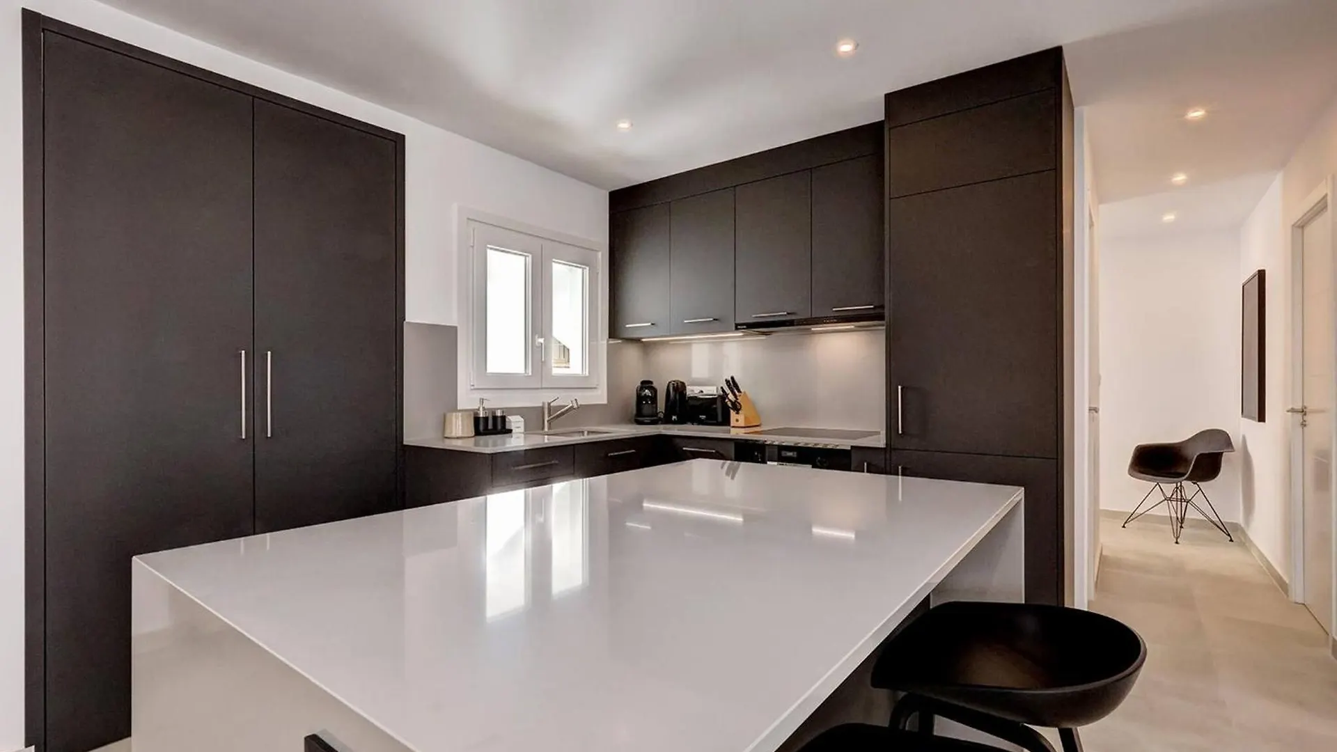 022 Stylish & Modern Fuengirola Apt, Near Beach Spain