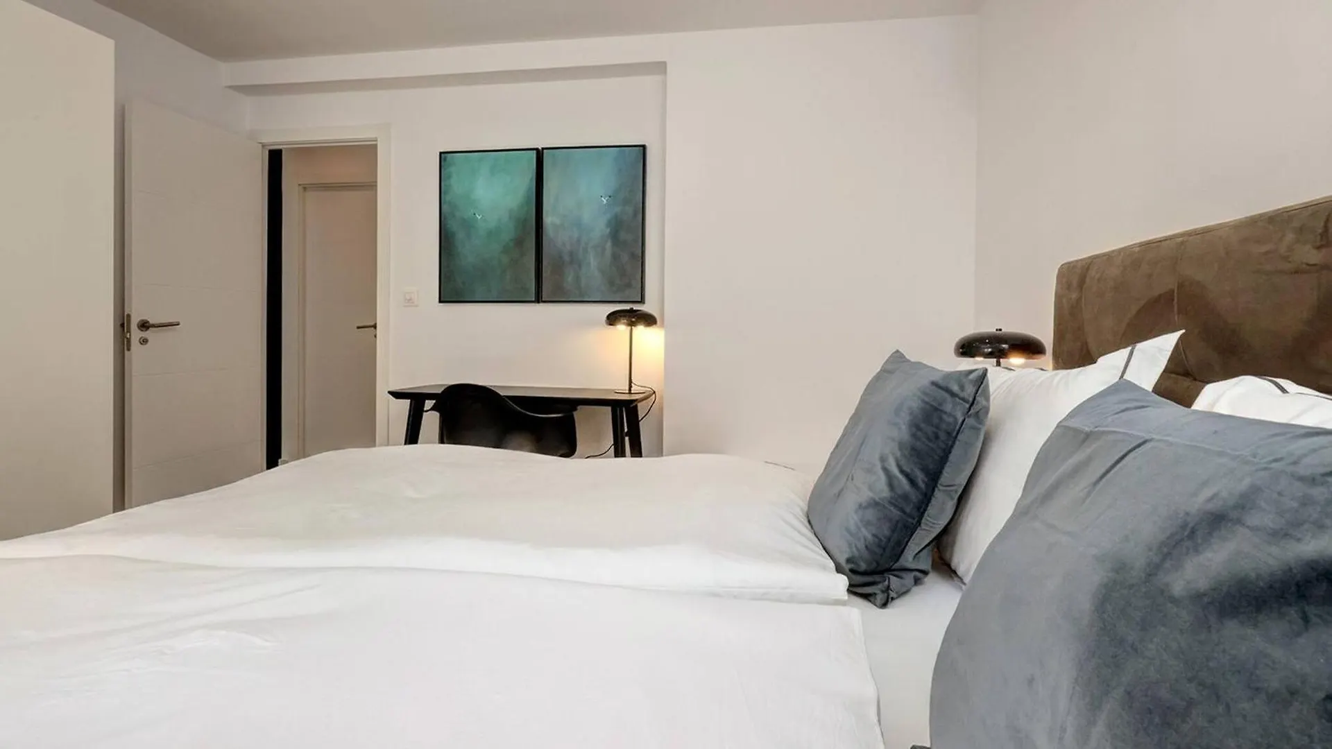 022 Stylish & Modern Fuengirola Apt, Near Beach 0*,  Spain