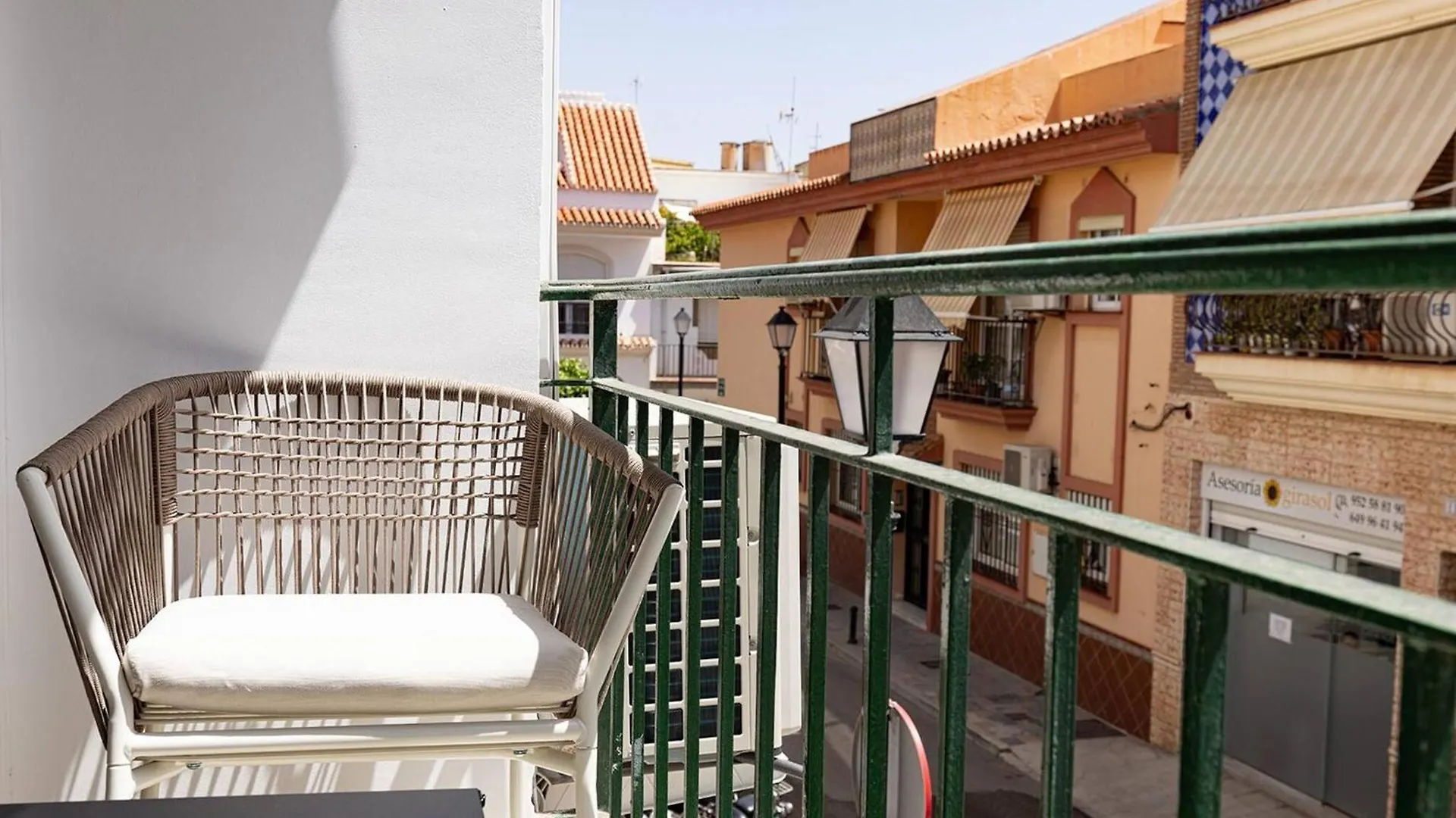 022 Stylish & Modern Fuengirola Apt, Near Beach