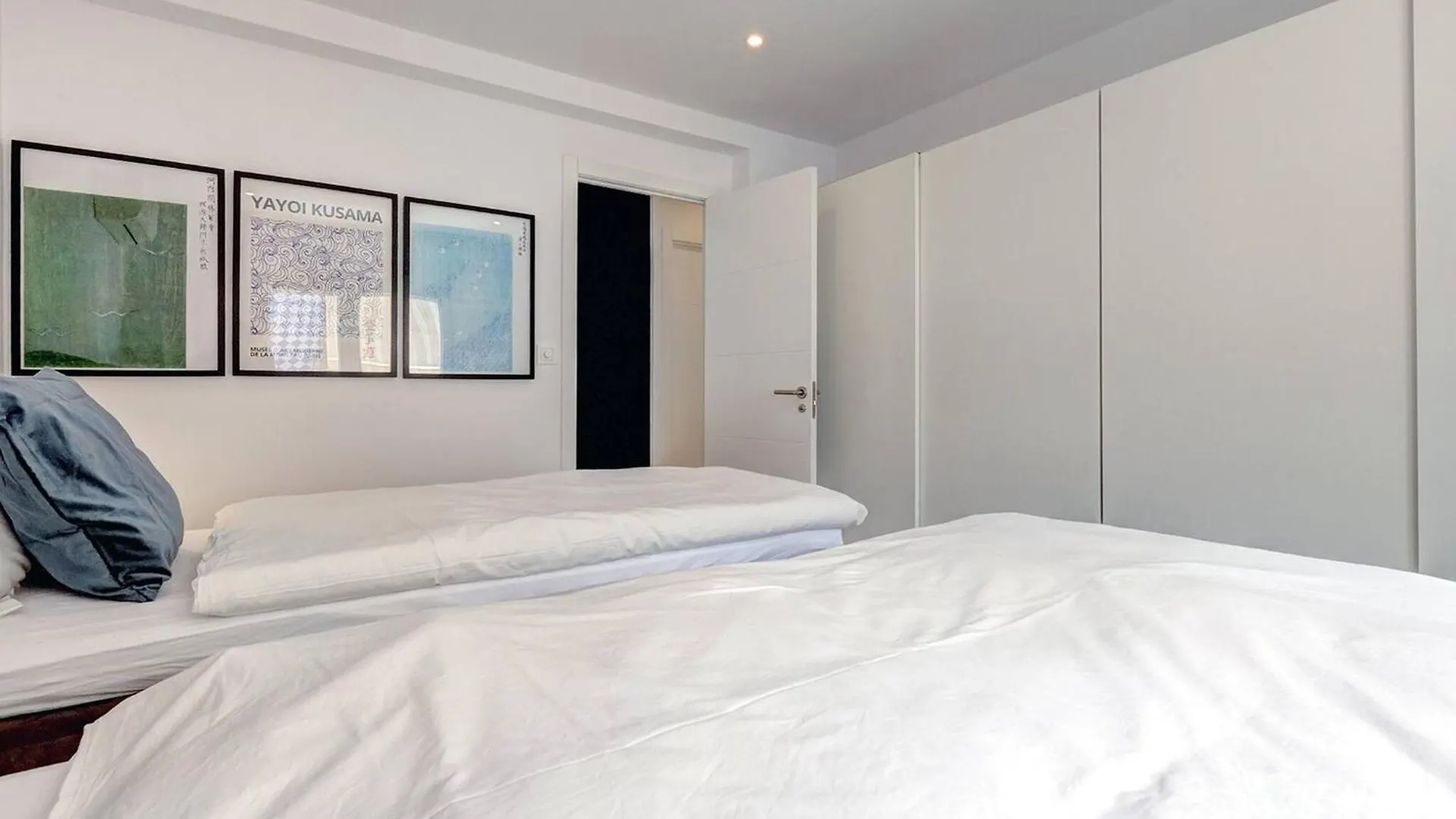 022 Stylish & Modern Fuengirola Apt, Near Beach Apartment